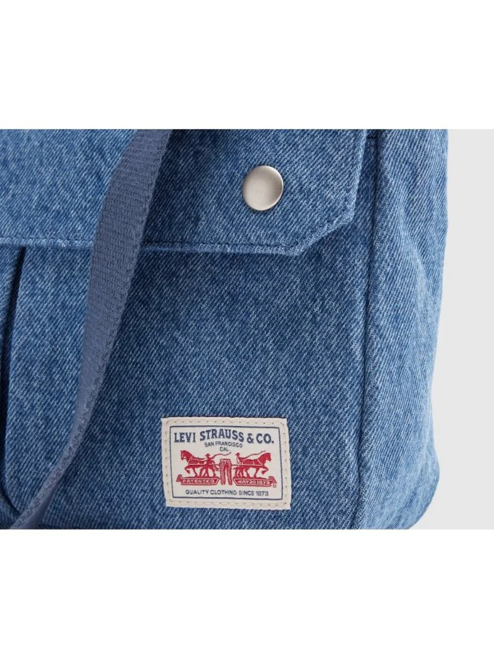 New Levi's Men's Judah Slingbag Ocean Indigo